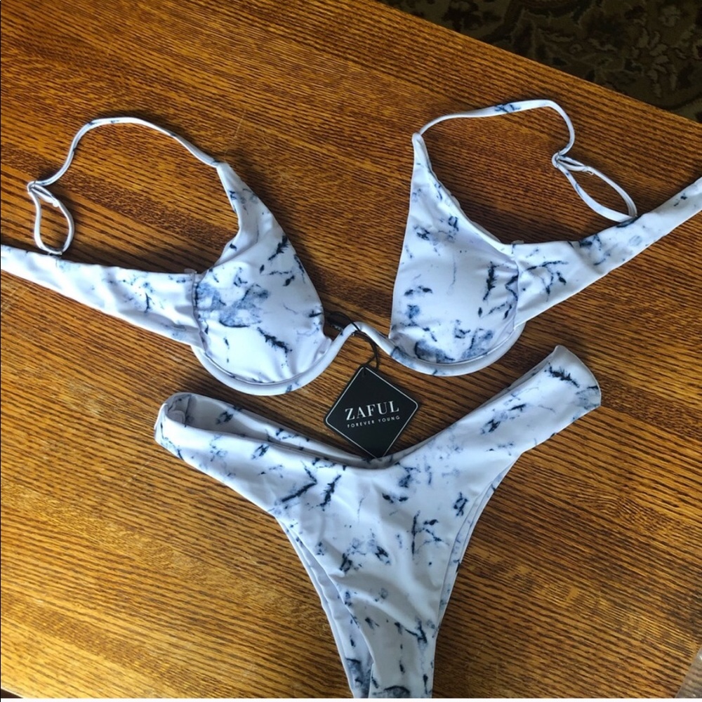 NWT ZAFUL Bikini